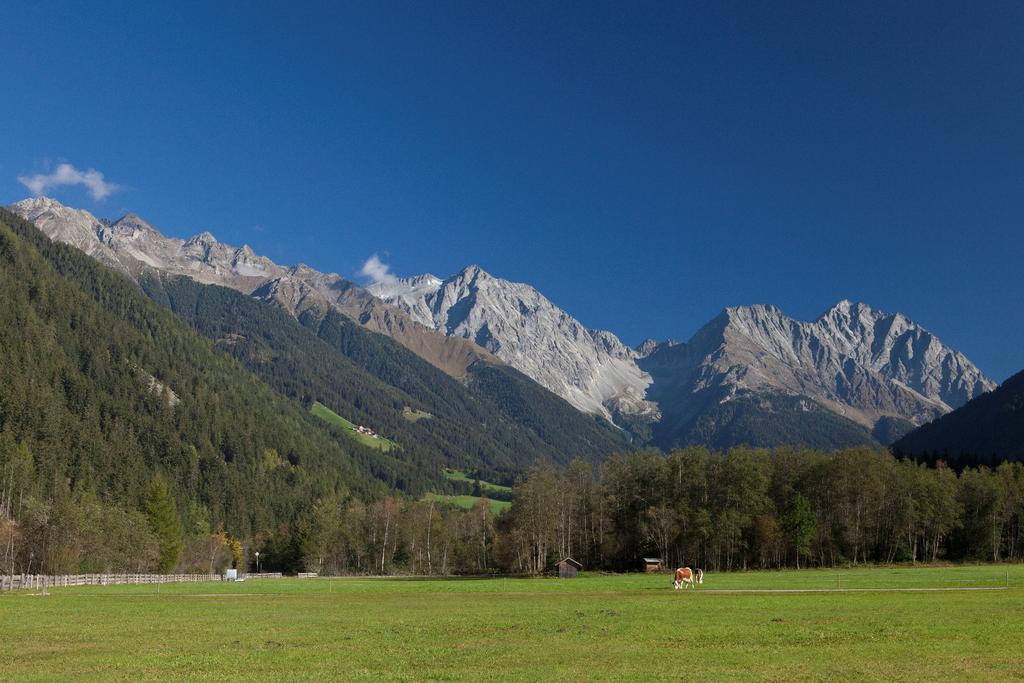 Gasthof Lechner Rasun Anterselva Exterior foto